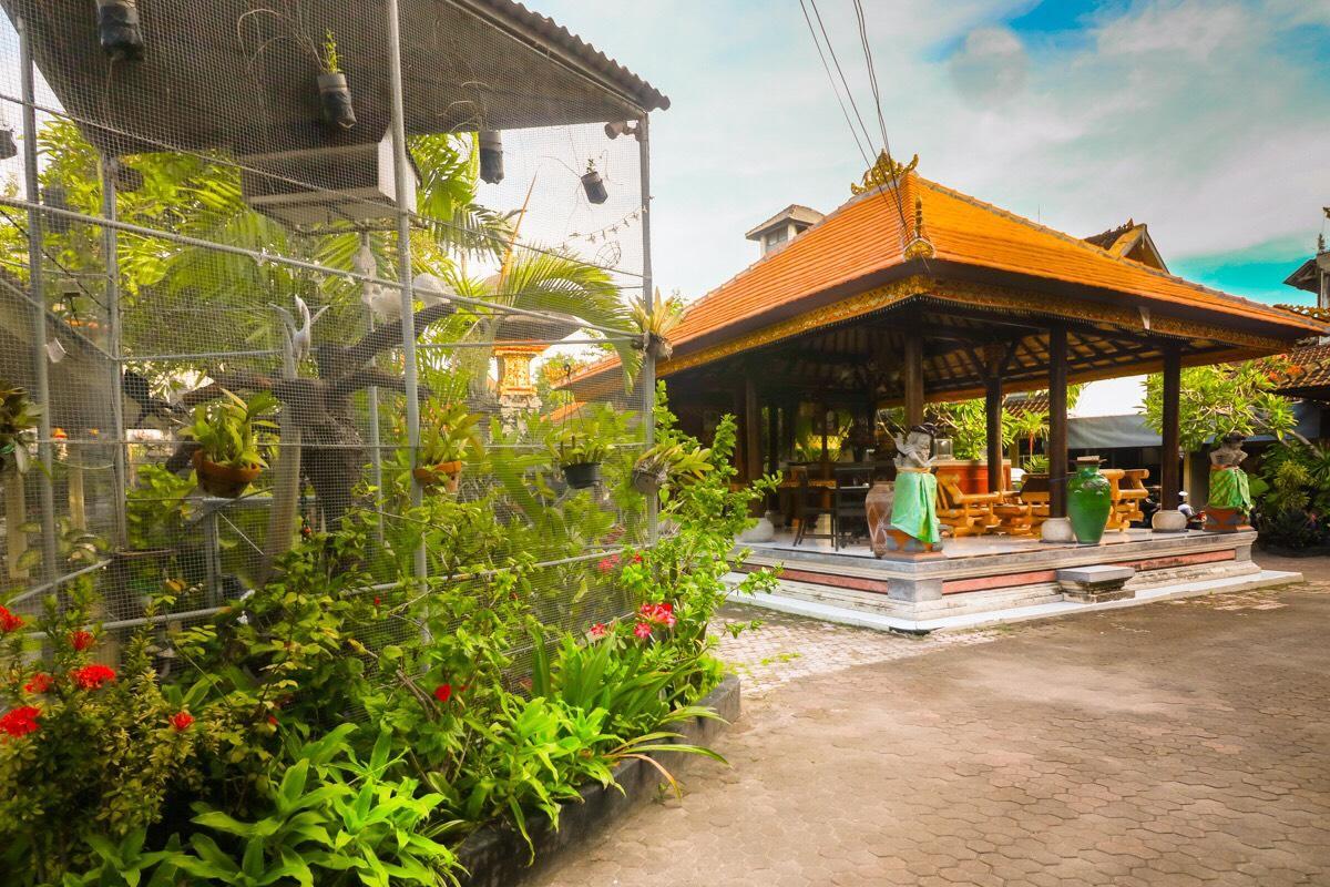 Surf Doggie Inn Kuta Lombok Dış mekan fotoğraf