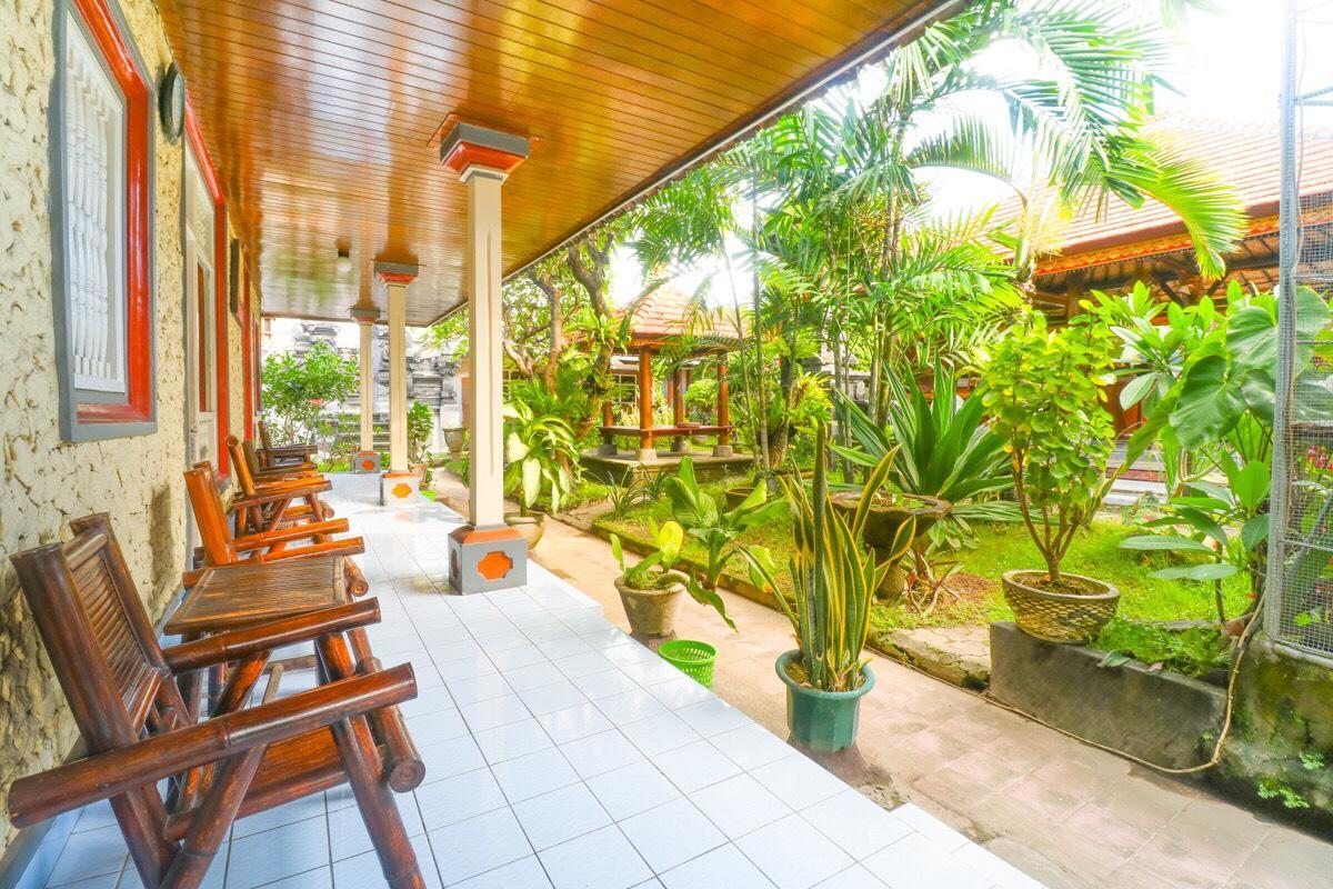 Surf Doggie Inn Kuta Lombok Dış mekan fotoğraf